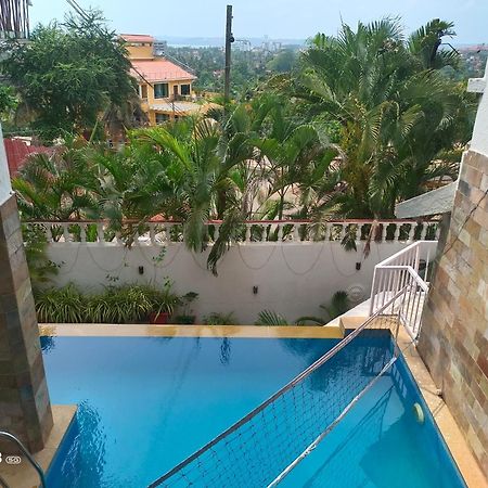 Ocean Suite Goa Dona Paula Ngoại thất bức ảnh