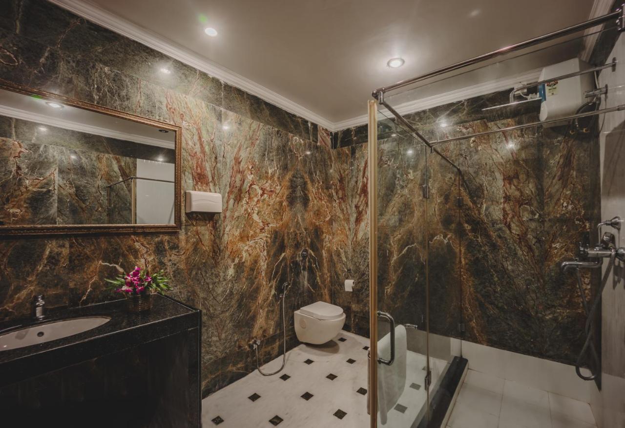 Ocean Suite Goa Dona Paula Ngoại thất bức ảnh
